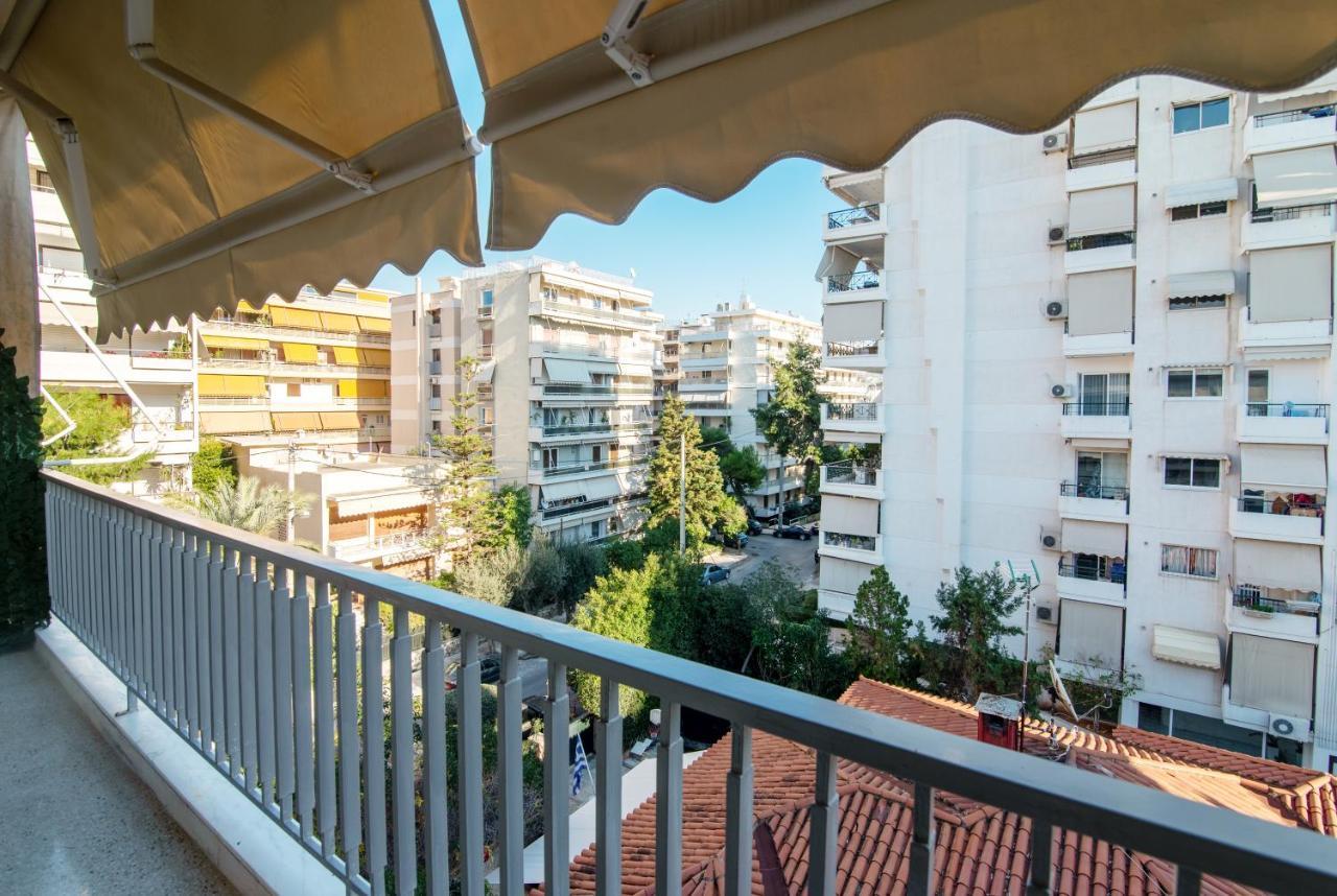 Luxury 1-Bedroom Apartment By The Sea In Athen Exterior foto